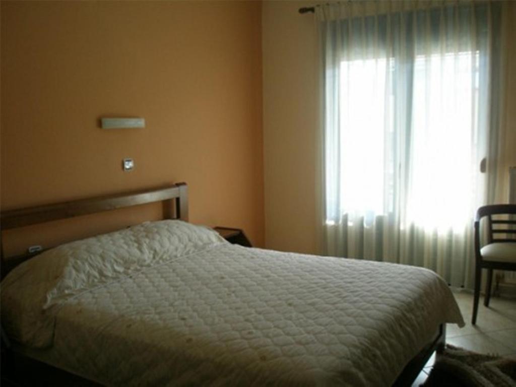 Hotel Galaxias Káto Loutrákion Oda fotoğraf