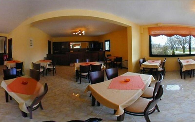 Hotel Galaxias Káto Loutrákion Dış mekan fotoğraf