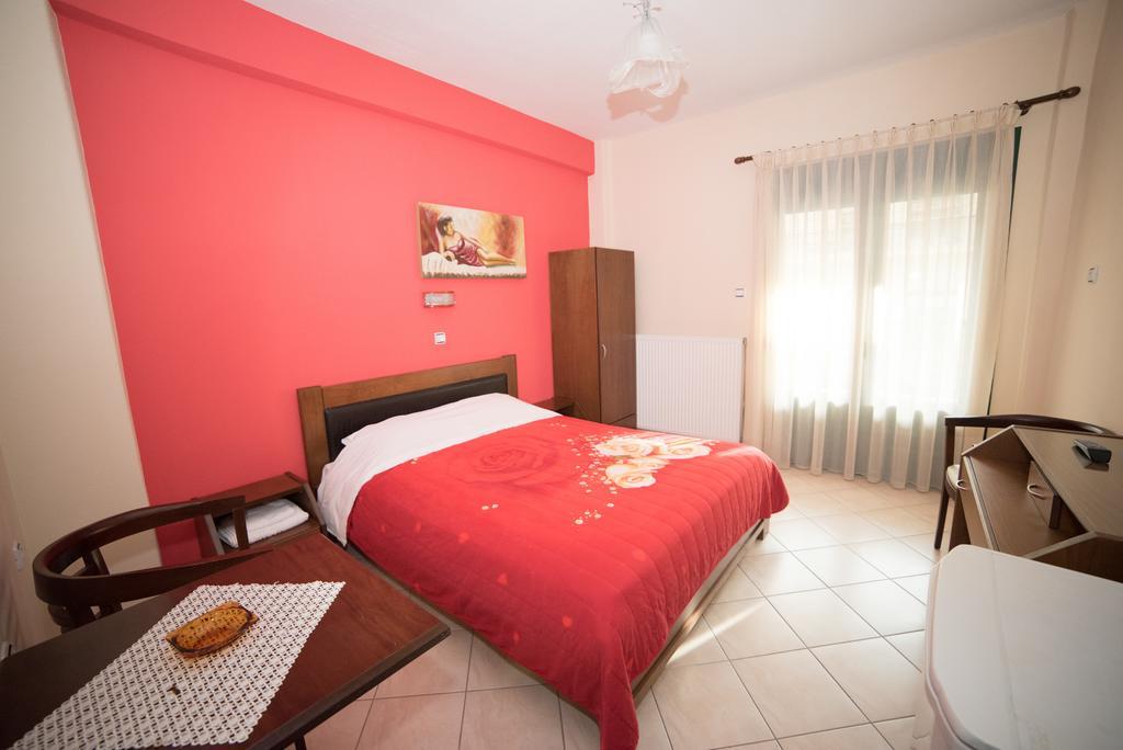 Hotel Galaxias Káto Loutrákion Dış mekan fotoğraf